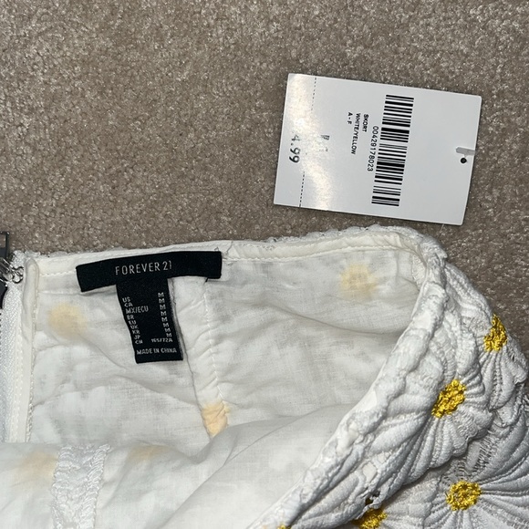 NEW Sunflower Skort - Picture 2 of 3